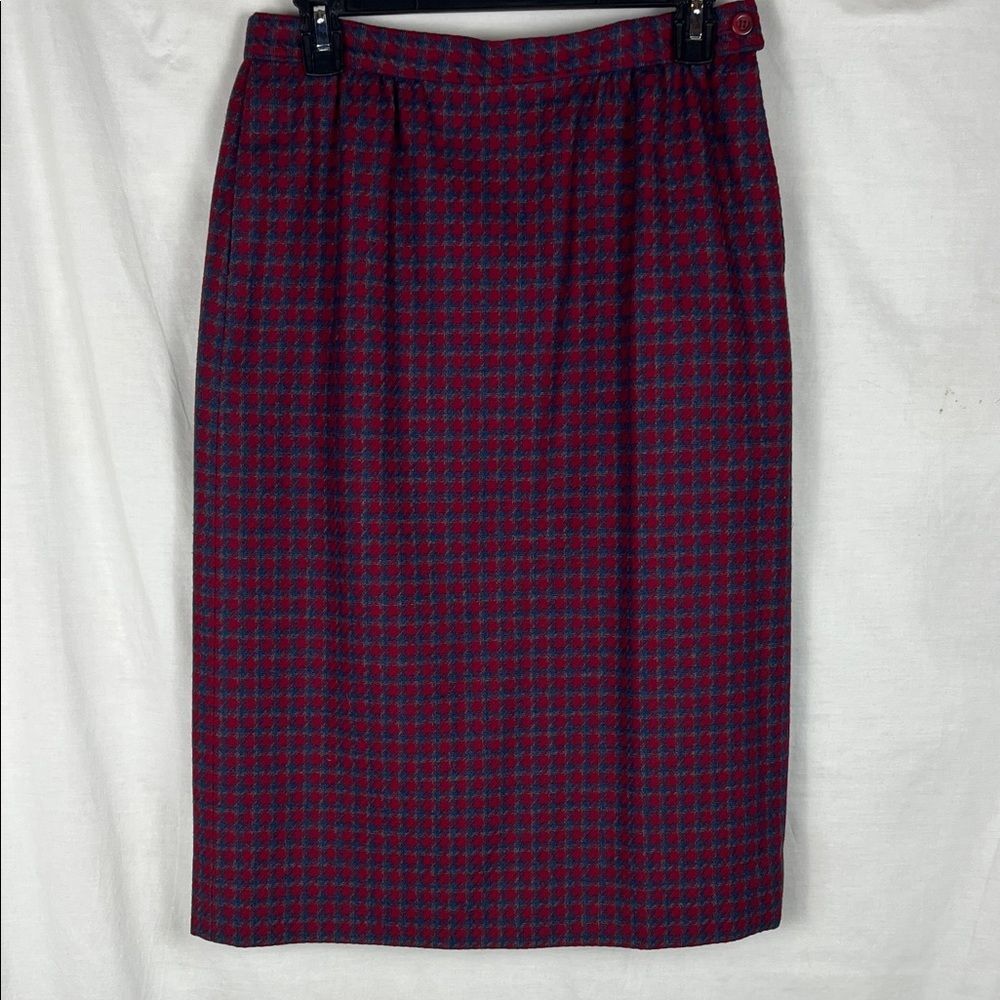 Vintage Pendleton 100% Virgin Wool Red Houndstooth Skirt